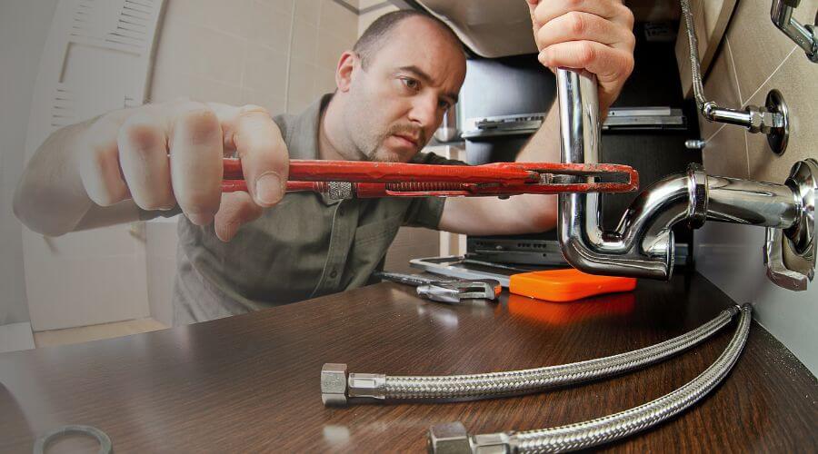 Professional emergency plumbing in Camden, IL